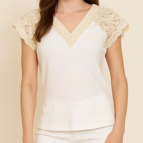 Lulumary Tops - 🆕🌾 Lulumary Lace Sleeve White V-Neck Blouse Top Size S Elegant Feminine Chic